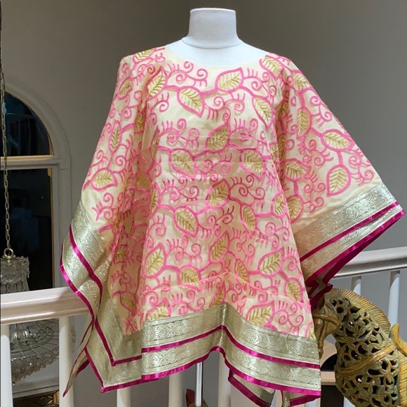 Popping out like - Picture 1 of 9